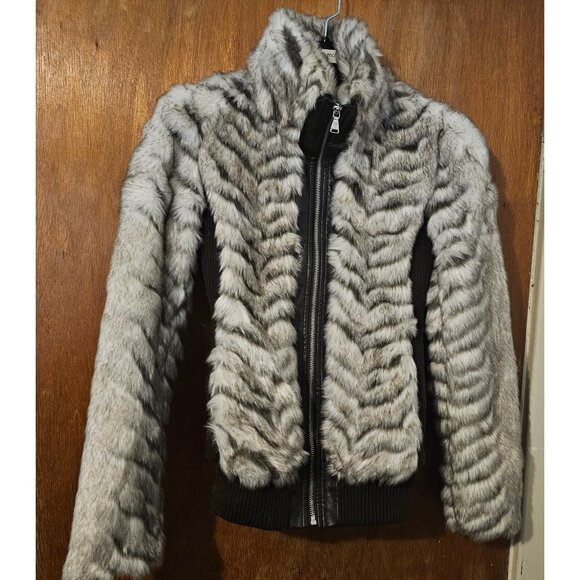 Vintage Guess XS Tipped Blue Fox Chevron Faux Fur Coat with Knit and Leather... - Picture 1 of 10
